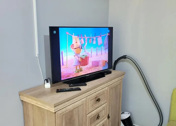 Lesny W Dolinie Symsarny *